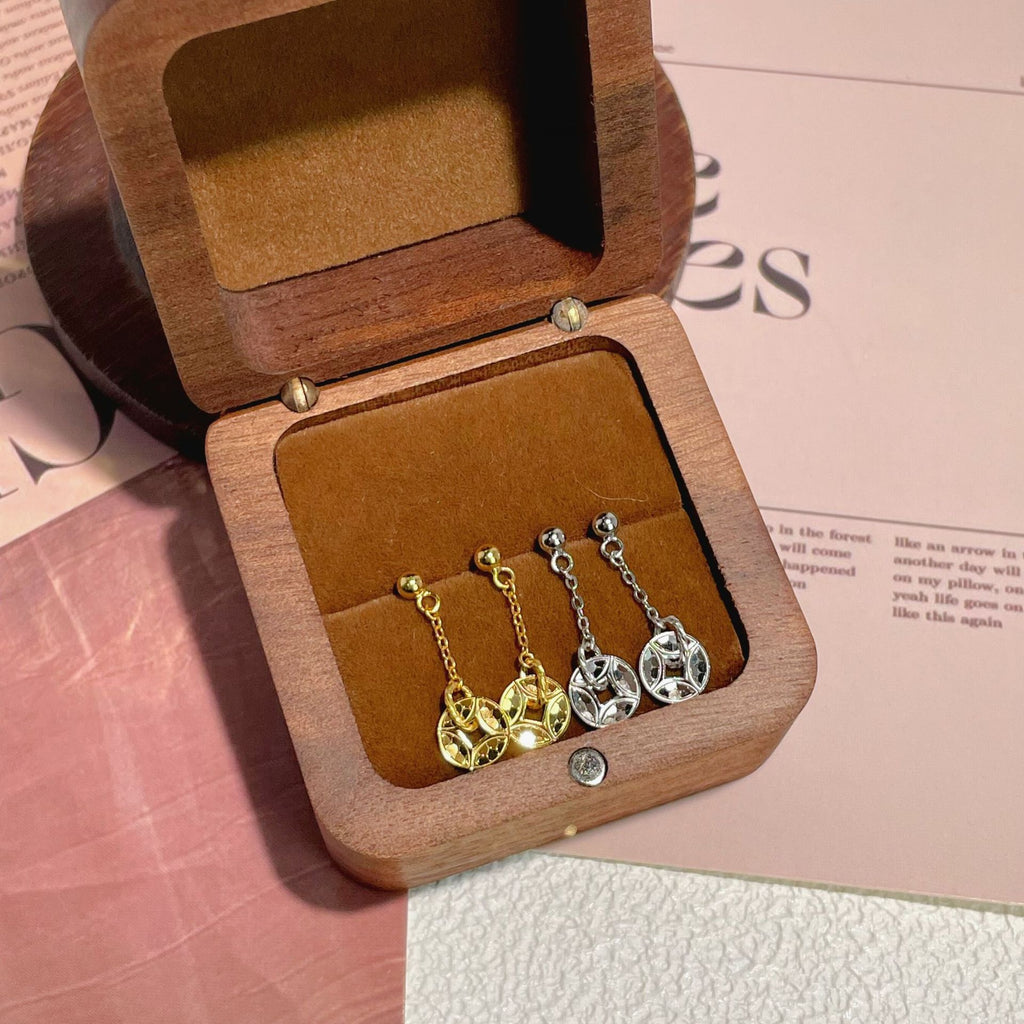 Damen Ohrringe mit elegantem Pendeldesign und feinen Zirkoniasteinen Shop Nory
