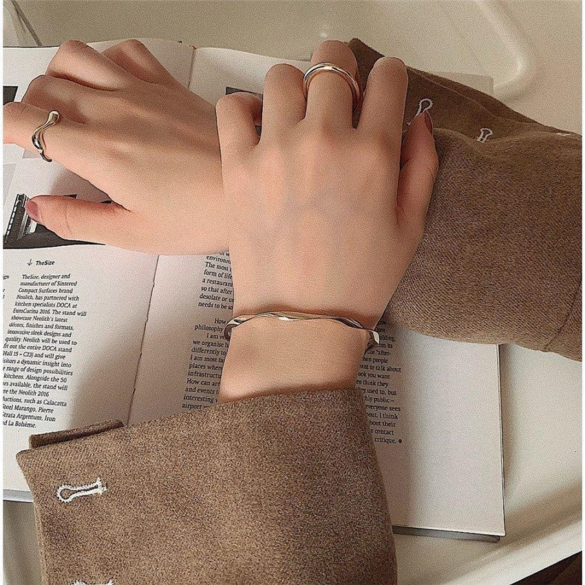Damen elegantes und minimalistisches Armband Shop Nory