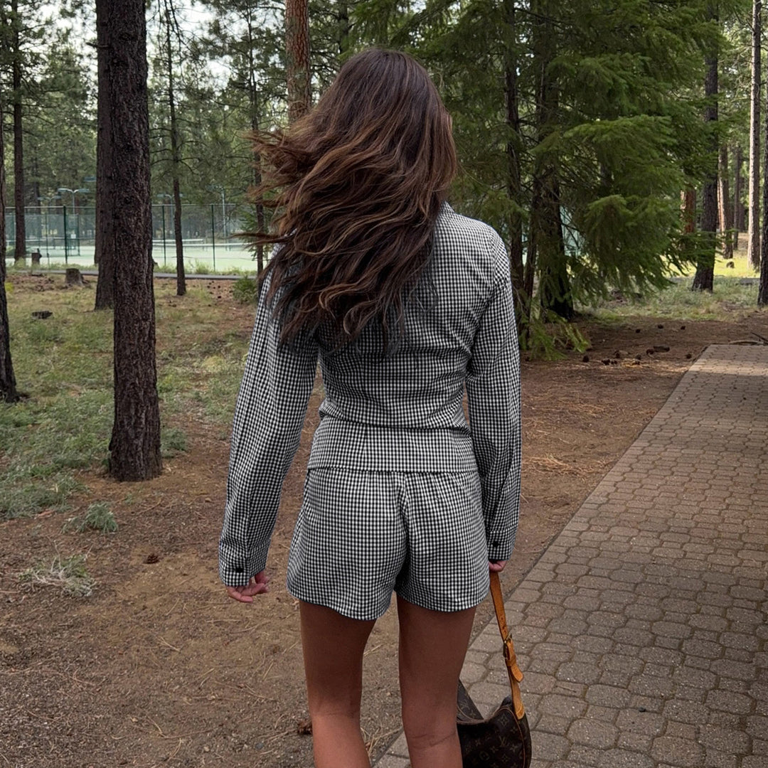 Damen nan zweiteiliges Vichy-Set aus taillierter Blusenjacke mit Wiener Nähten und Highwaist-Shorts Shop Nory