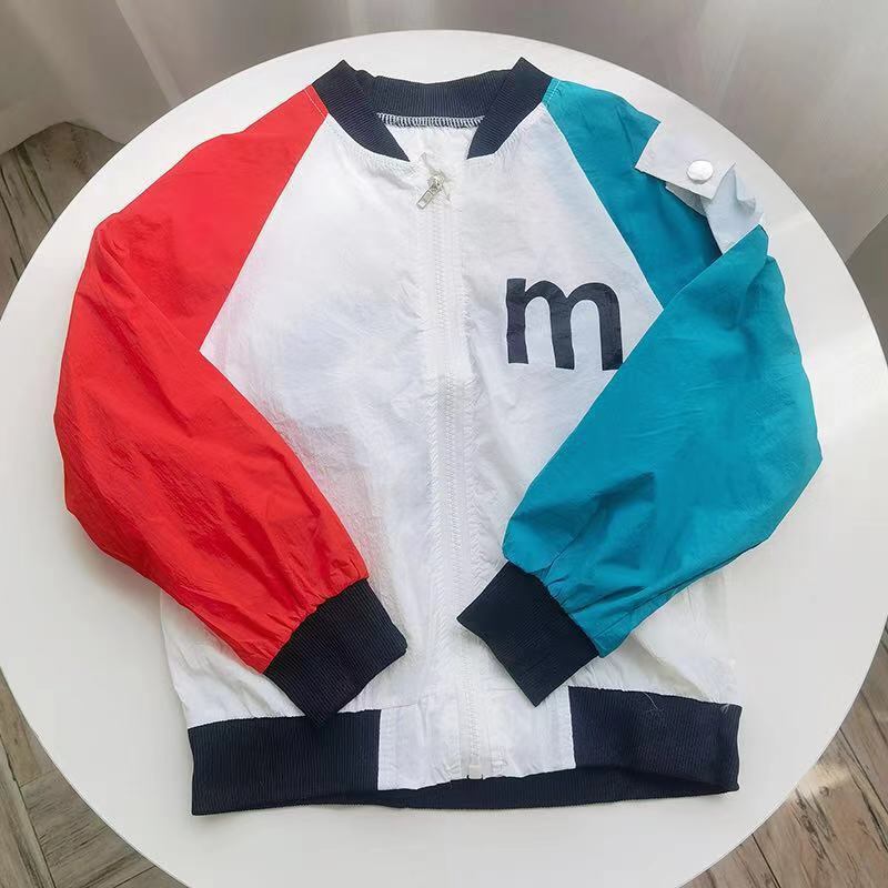 Unisex nan atmungsaktive Kinder-UV-Schutzjacke mit A-Linien-Schnitt, Kapuze und Daumenlöchern  Shopnory