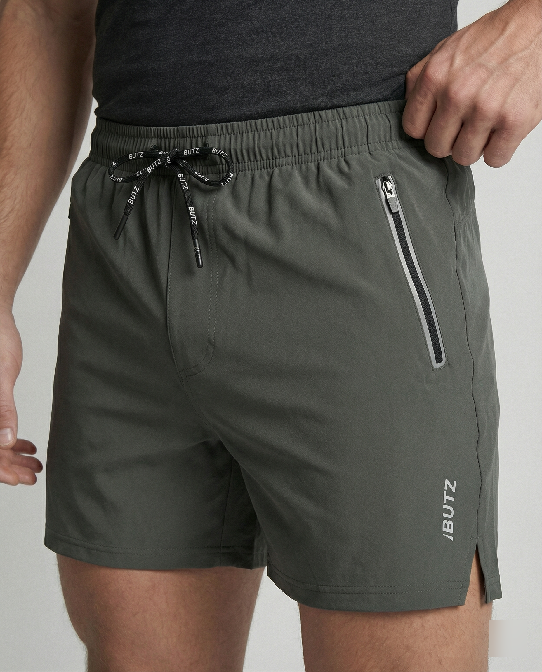 Herren Sportliche Multifunktions-Shorts mit schnell trocknender Technologie und praktischen Reißverschlusstaschen ShopNory