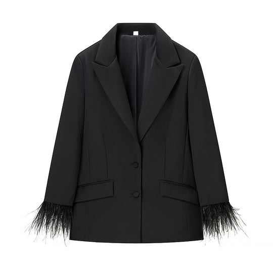 Damen Schicker taillierter Blazer-Hosenanzug mit Federbesatz an Manschetten Shop Nory