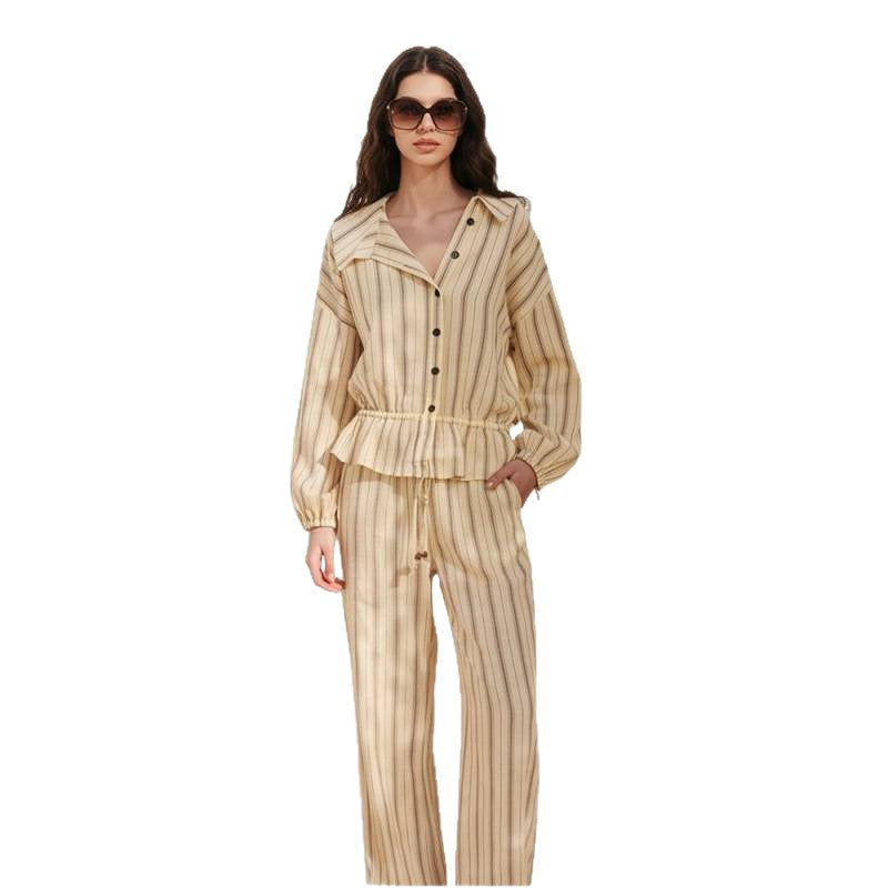 Damen Gestreiftes Zweiteiliges Loungewear-Set mit Oversize-Hemdjacke und Tunnelzug-Hose Shop Nory