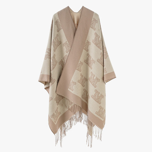 Damen Grobgewebter Poncho im Kimono-Schnitt mit Monogramm-Jacquard und Fransensaum Shop Nory