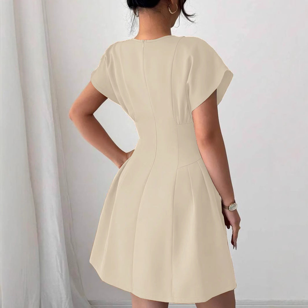 Damen Wickelkleid mit elegantem Schnitt und fließendem Rock