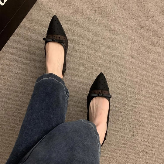 Damen Spitz zulaufende Slingback-Ballerinas mit gepunktetem Mesh und Zierschleife Shop Nory