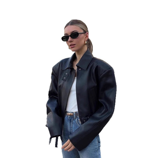 Damen Kurzgeschnittene Oversize-Lederjacke mit Hemdkragen, Cropped‑Silhouette und extraweiten Ärmeln Shop Nory