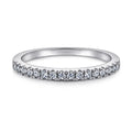 Damen Verlobungsring mit quadratischem Hauptstein und feinem Zirkonia-Besatz Shop Nory