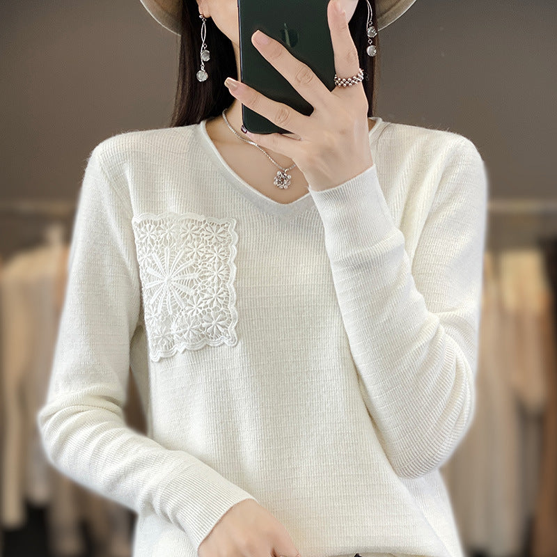 Damen Kaschmir‑Optik V‑Ausschnittpullover mit floraler Häkelapplikation Shop Nory