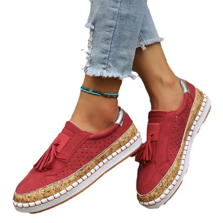 Damen Slip-On Keil-Sneaker mit Kork-Plateau, Quasten und perforiertem Obermaterial Shop Nory