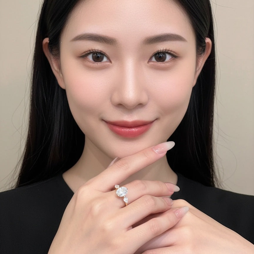 Damen Verlobungsring mit kunstvollem, ovalem Diamantdesign und funkelnden Zirkonia Shop Nory