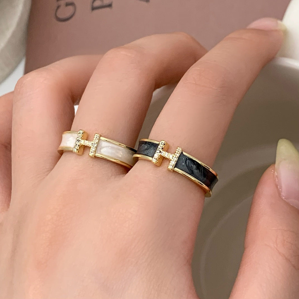 Damen Offener Ring mit exklusivem Design und funkelnden Akzenten Shop Nory