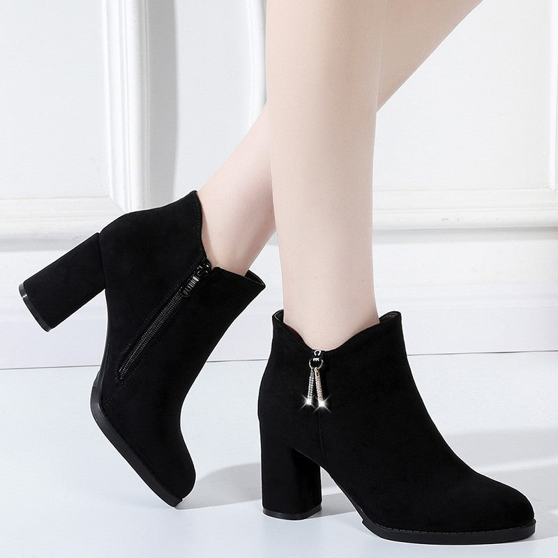 Damen Wärmende Samtvelours-Stiefeletten mit hohem Blockabsatz und seitlichem Reißverschluss Shop Nory