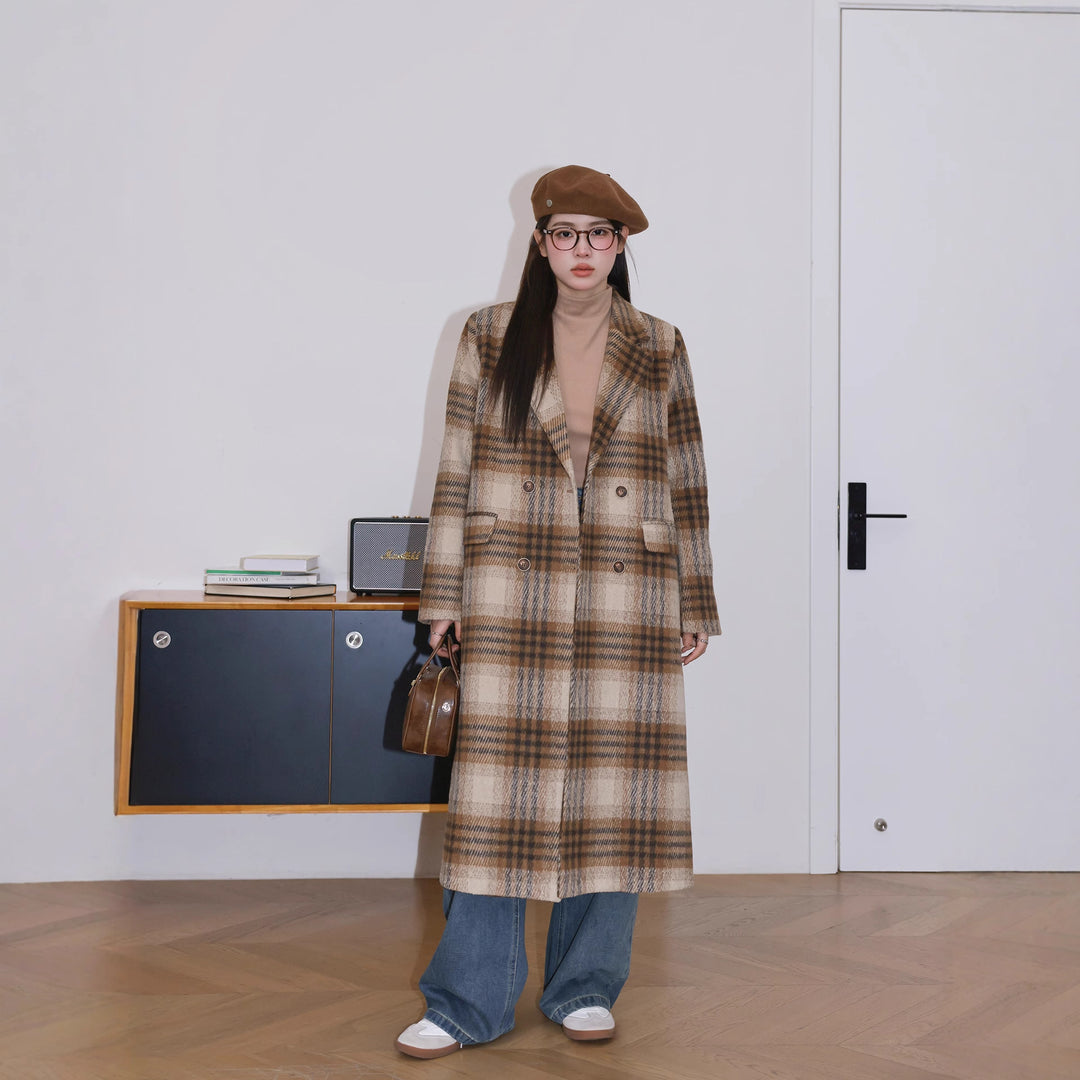 Damen Karierter Bouclé-Blazer mit Reverskragen und aufgesetzten Taschen Shop Nory