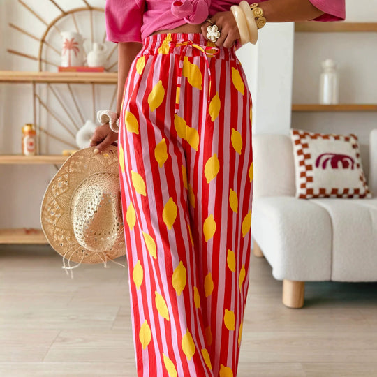 Damen Weite High‑Waist Sommerhose mit Gummibund, Kordelzug und fröhlichem Zitronen‑Print Shop Nory