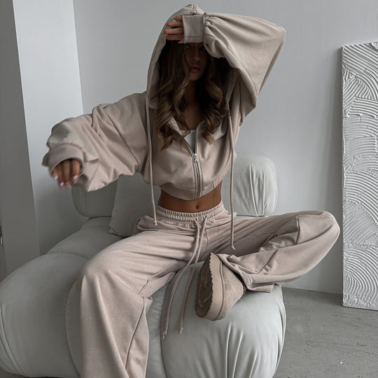 Damen kurzes Kapuzenzipper-Lounge-Set mit oversized Ärmeln und weitem Jogginghose-Schnitt Shop Nory