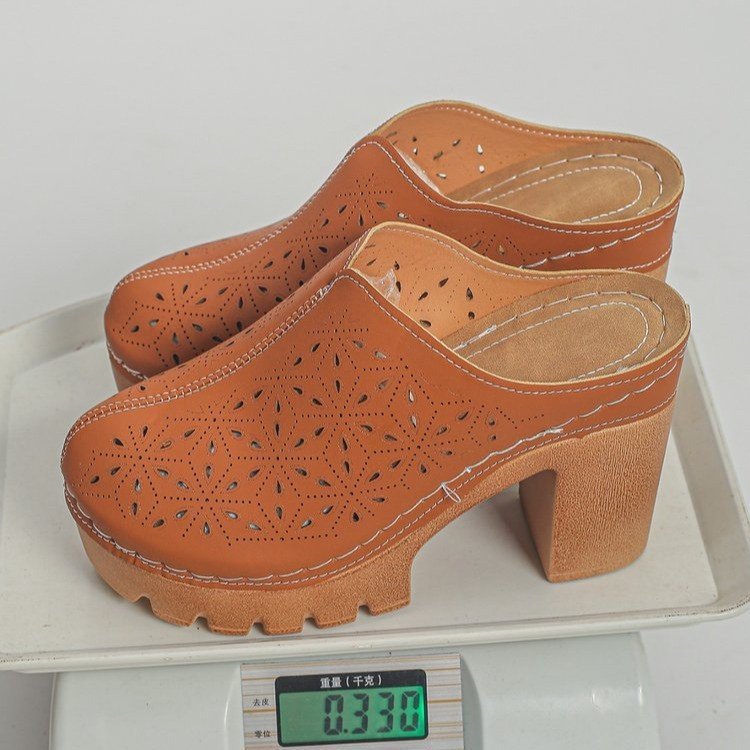 Damen Offene Clogs mit floralem Cut-Out Design und klobigem Absatz