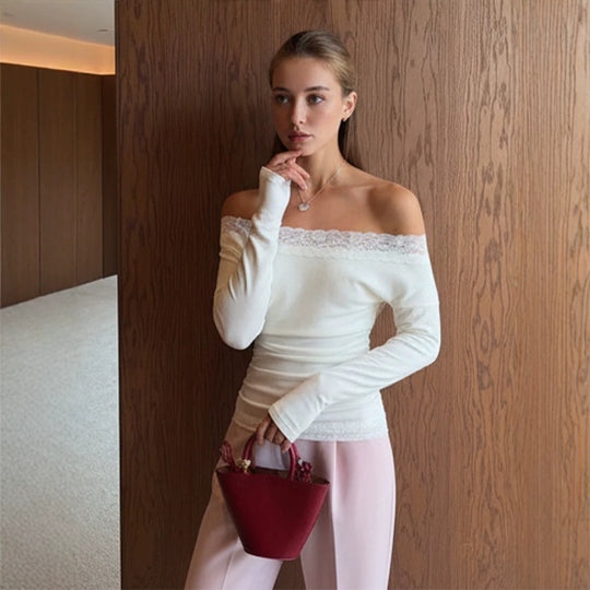 Damen Schmal geschnittenes Off-Shoulder Feinstrick-Top mit Spitzenkante Shop Nory