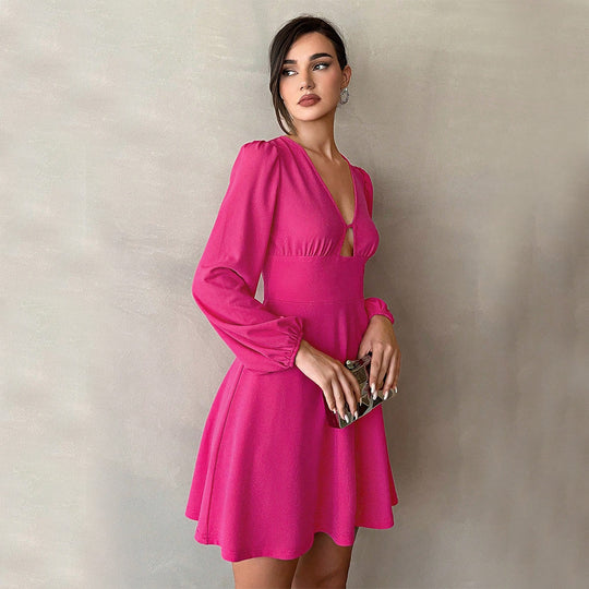 Damen kurzes A-Linien-Minikleid mit V-Ausschnitt und kleinem Ausschnittdetail, Empire-Taille und Ballonärmeln Shop Nory
