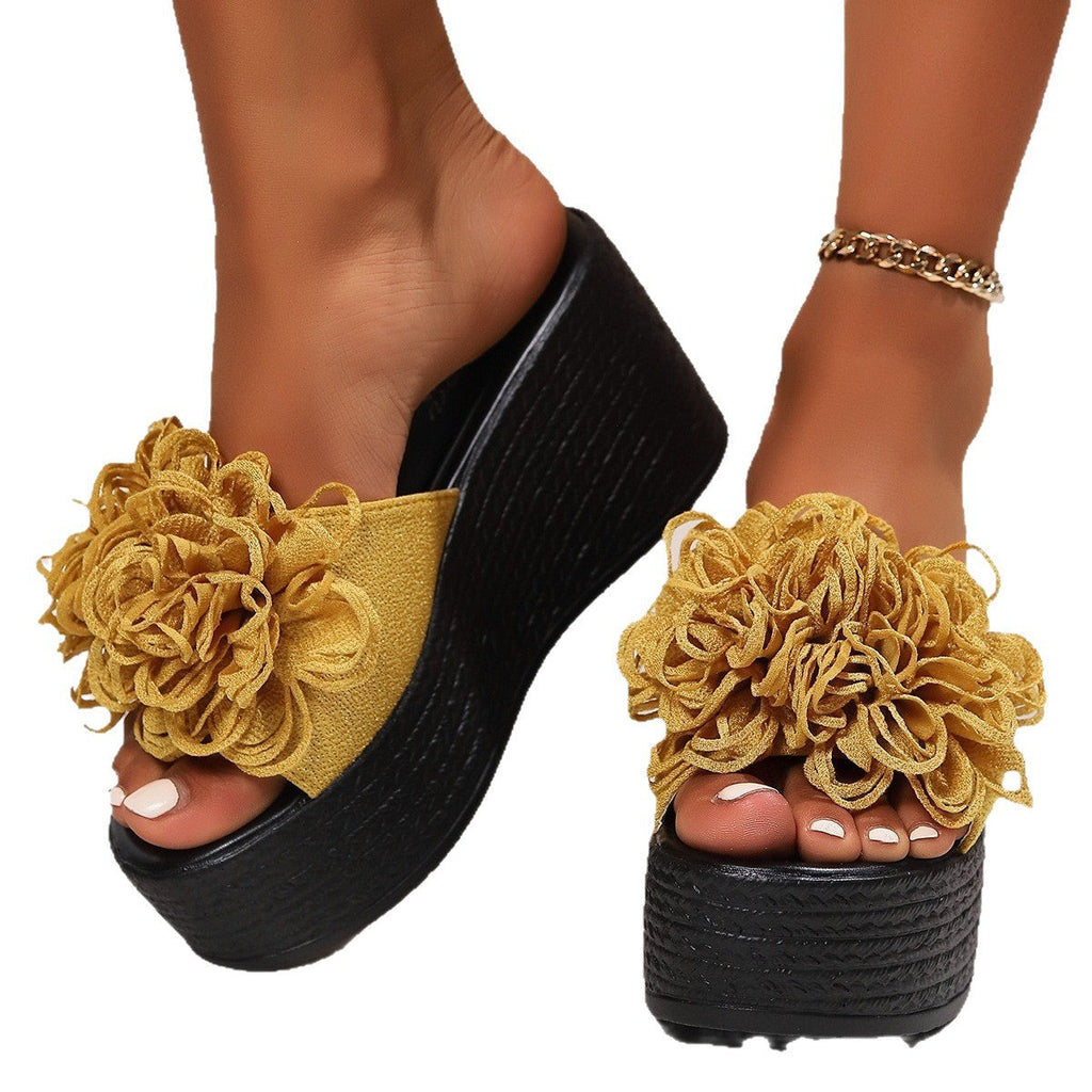Damen Plattform-Sandalen mit floralen Applikationen und rutschfester Sohle