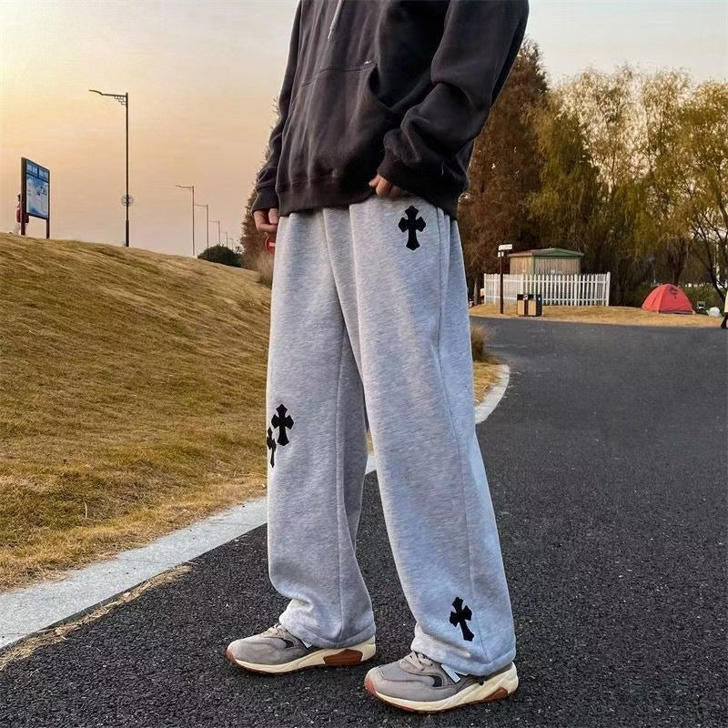 Herren Weite Sweatpants mit Gothic-Kreuz-Print, Tunnelzug & Tiefer Schritt Shop Nory