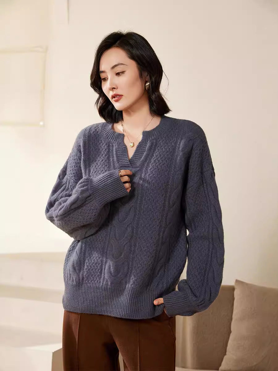 Damen Oversize Zopfstrick-Pullover mit V‑Einsatz und kaschmirähnlicher Weichheit Shop Nory
