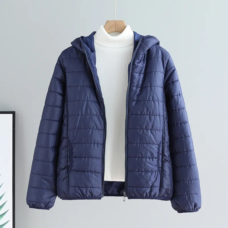 Damen gesteppte Übergangsjacke mit praktischen Taschen und Kapuze