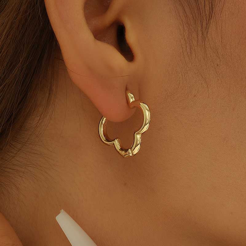 Damen Hängende Ohrringe mit eleganter, geschwungener Form Shop Nory