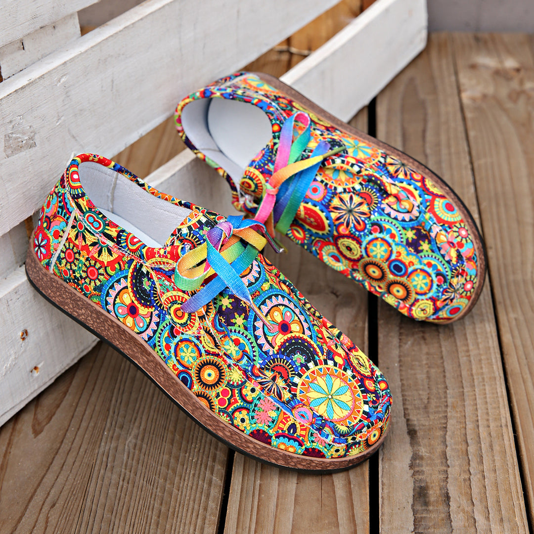 Damen Bequeme Plateau-Slipper im Ethno‑Print mit Korkoptik‑Sohle Shop Nory