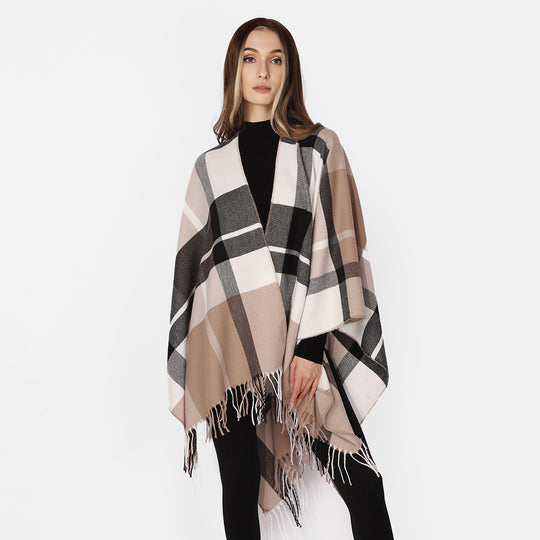 Damen Oversize-Karoponcho aus weichem Wollmix mit Fransensaum Shop Nory