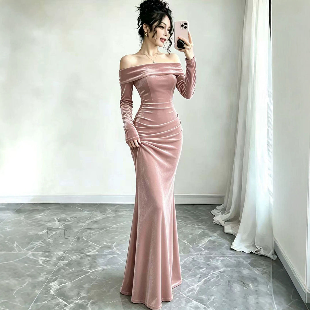 Damen Langes Samtabendkleid mit Carmenausschnitt und tiefem Rückenausschnitt Shop Nory