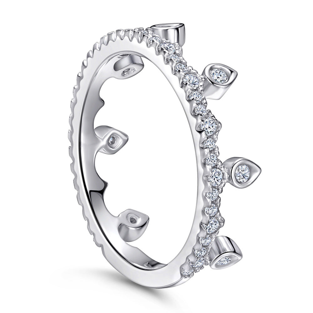 Damen Kranzring mit funkelnden Zirkonia und elegantem Design Shop Nory