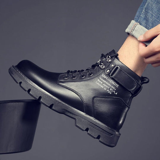 Damen Robuste Lederstiefel mit rutschfester Sohle und stylishen Details