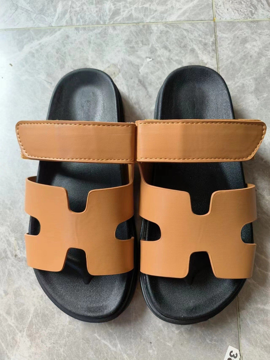 Damen Bequeme Freizeitsandalen mit verstellbaren Riemen und ergonomischer Fußbettgestaltung Shopnory