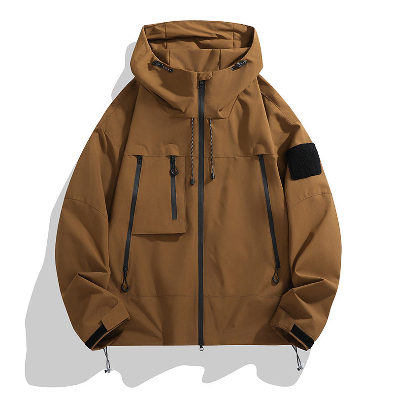 Damen Technische Outdoor-Jacke mit Verstellbarem Kapuzensystem und Multifunktionalen Taschen