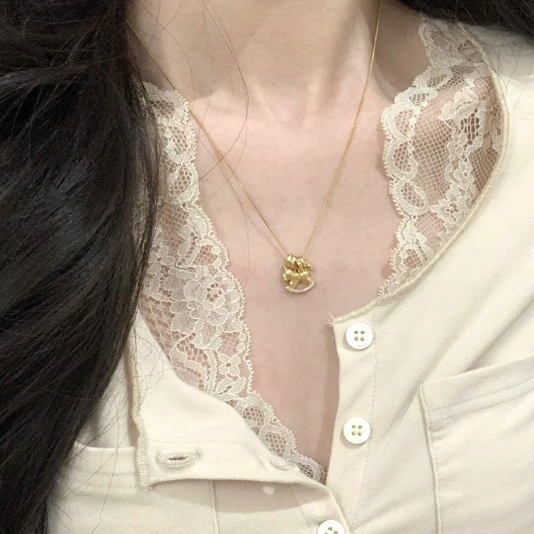 Damen Halskette mit filigranem Pferdemotiv und funkelndem Zirkonia Shop Nory