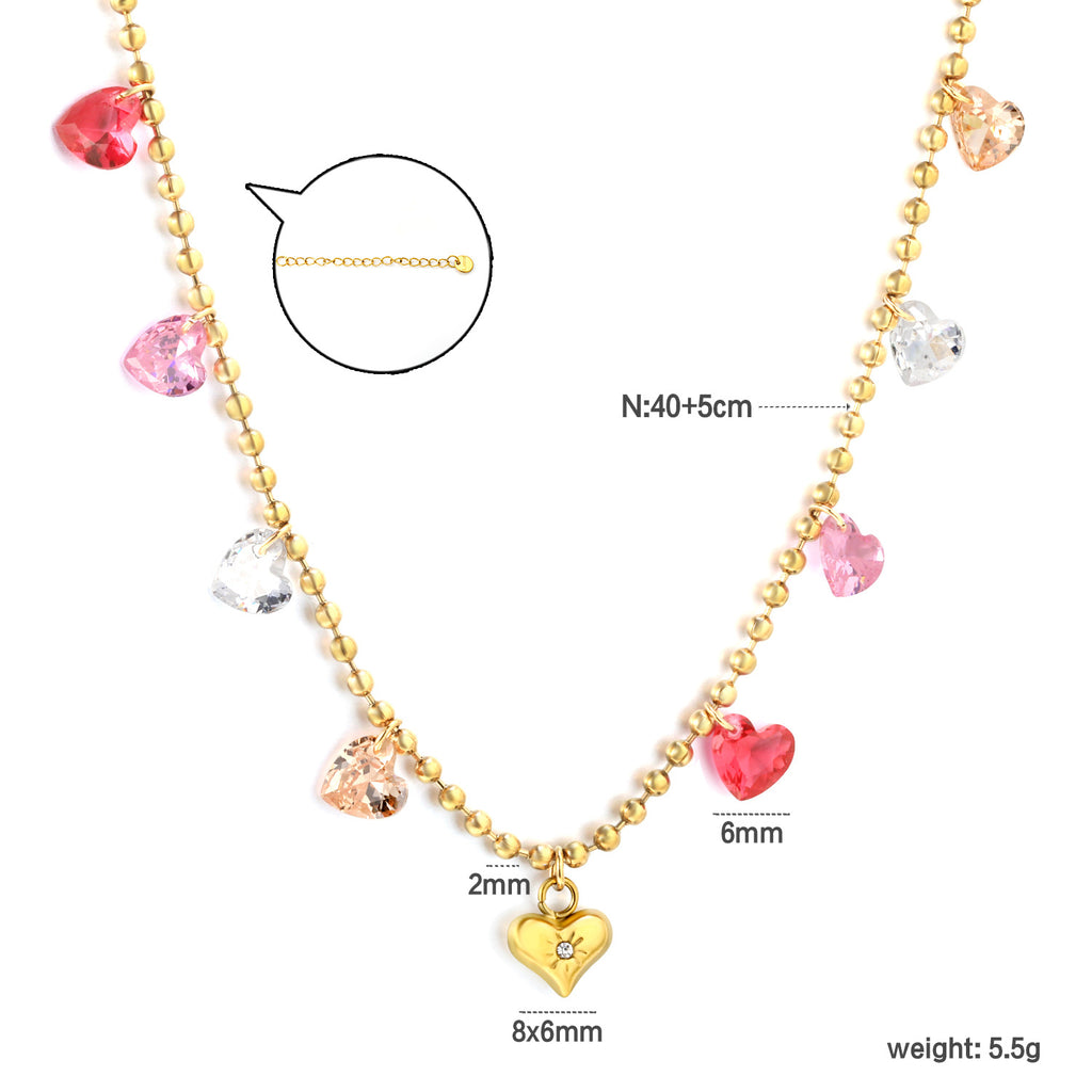 Damen Halskette mit zarten herzförmigen Anhängern und funkelnden Kristallen Shop Nory