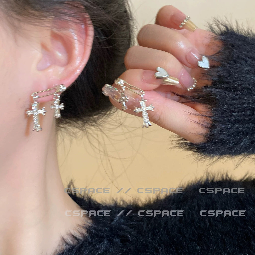 Damen Ohrstecker mit funkelndem Kreuzdesign und elegantem Anhänger Shop Nory