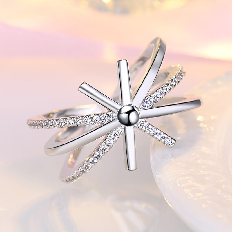 Damen Offener Ring mit kunstvollem Wellen-Design und funkelnden Zirkonia Shop Nory