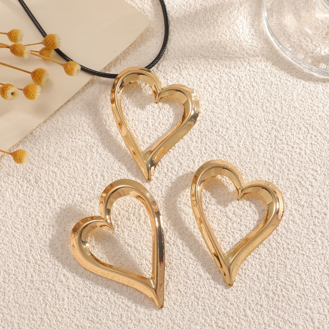 Damen Ohrclip mit elegantem Herzdesign Shop Nory