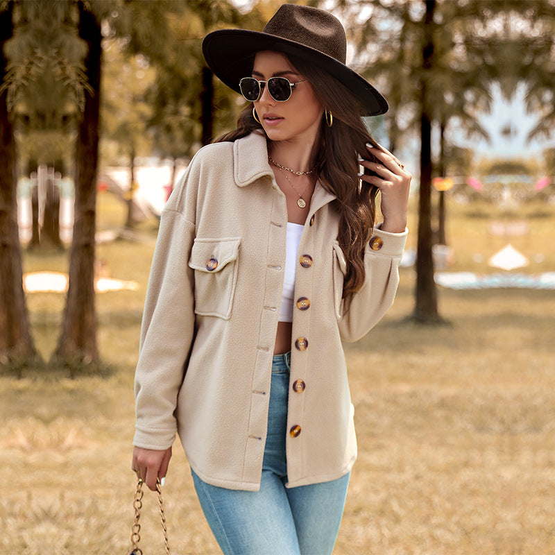 Damen Oversized Teddy-Shacket mit Knopfleiste, aufgesetzten Pattentaschen und weichem Futter Shop Nory