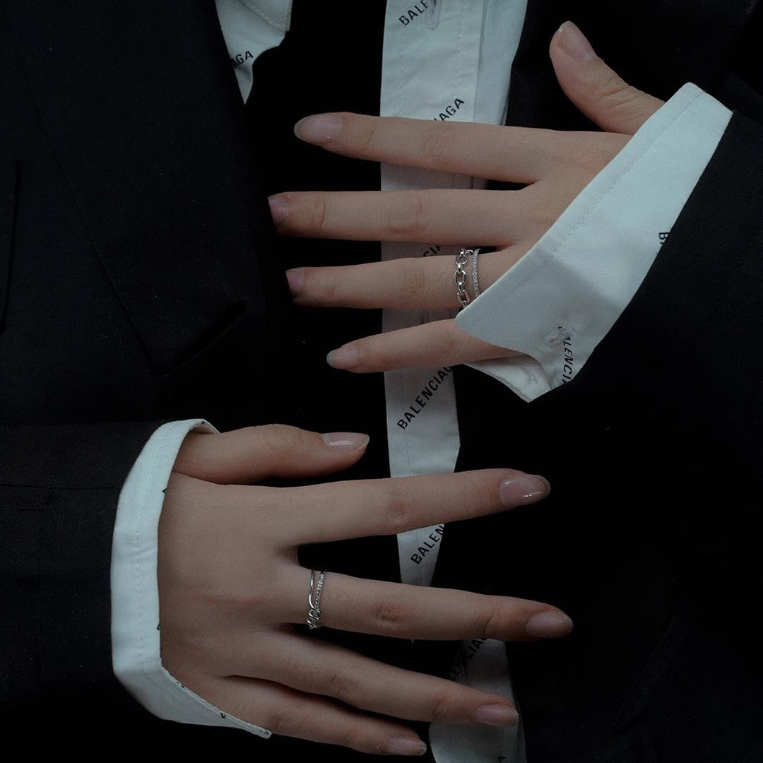 Damen Offener Ring mit elegantem Design und funkelnden Zirkonia Shop Nory