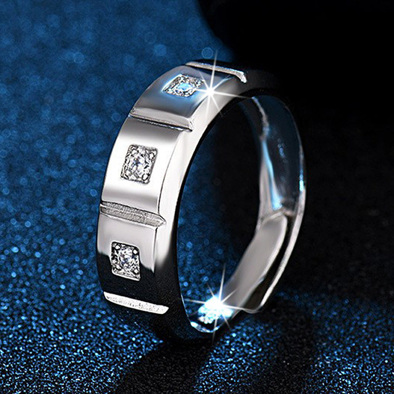 Damenring mit eckigem Design und funkelnden Zirkonia Shop Nory