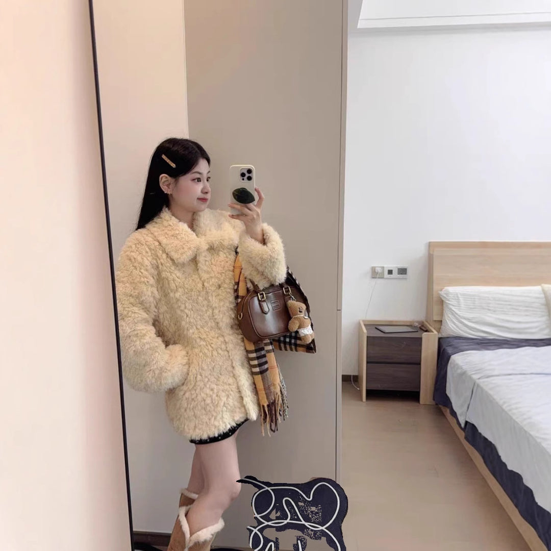 Damen Teddy-Mantel aus Kunstfell mit Oversize-Schnitt und Eingrifftaschen Shop Nory