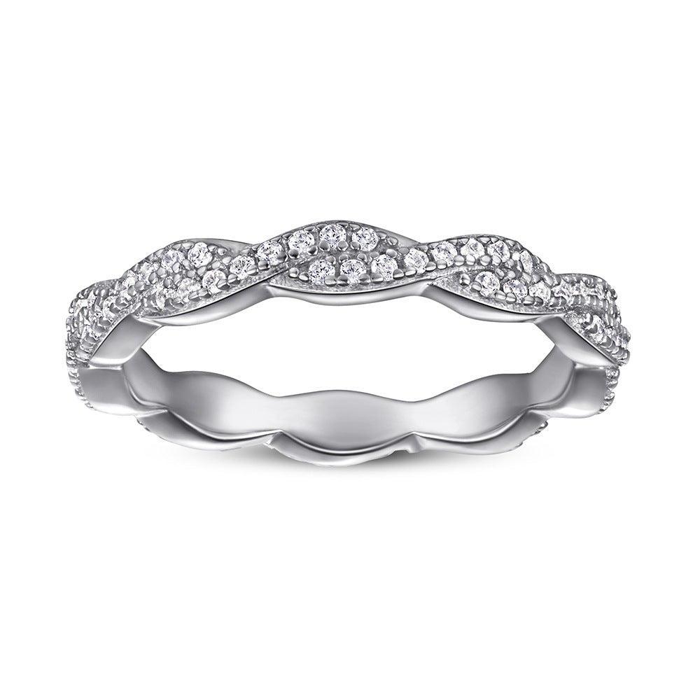 Damen Schmuckset mit Herzohrringen, funkelndem Ring und eleganter Halskette Shop Nory