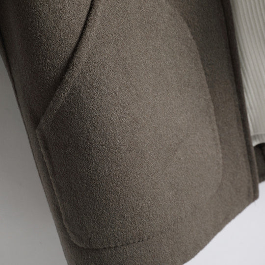 Herren Elegante Kurzjacke aus Wollmix mit Stehkragen, verdecktem Reißverschluss und konturierten Eingrifftaschen Shop Nory