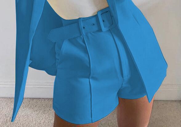 Damen Zweiteiliges maßgeschneidertes Blazer‑Set mit hochtaillierten Shorts und Gürtel Shop Nory