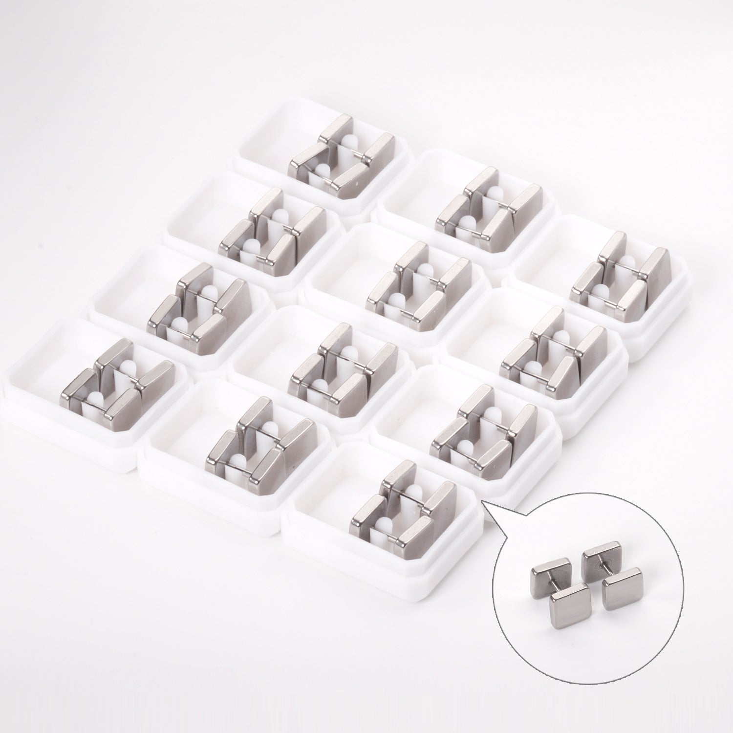 Damen quadratische Edelstahl Ohrstecker mit antiallergischer Beschichtung Shop Nory