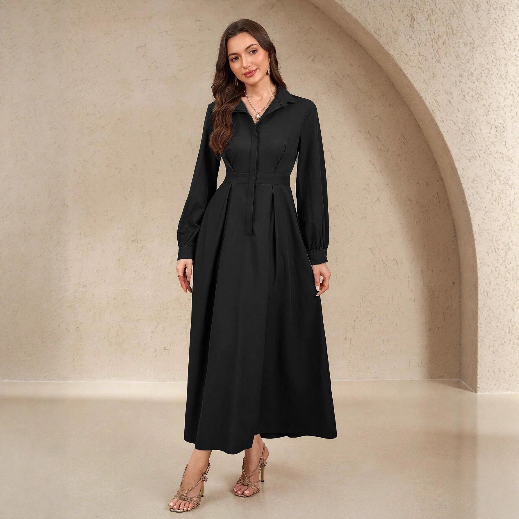 Damen Elegantes Hemdblusenkleid mit schwingendem Rock und praktischen Taschen