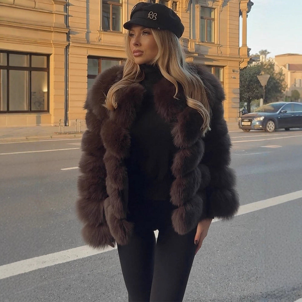 Damen Kurzer Plüsch-Boxy Kunstpelz-Blouson mit gestuften Volumenbahnen Shop Nory